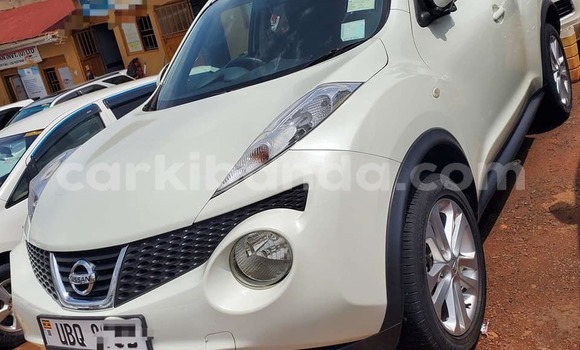 Acheter Occasion Voiture Nissan Juke Blanc à Kampala, Ouganda Acheter Occasion Voiture Nissan Juke Blanc à Kampala, Ouganda