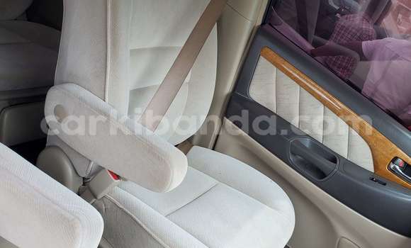 Buy Used Toyota Alphard White Car in Kampala in Uganda Buy Used Toyota Alphard White Car in Kampala in Uganda