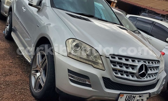 Buy Used Mercedes‒Benz M–Class Silver Car in Kampala in Uganda Buy Used Mercedes‒Benz M–Class Silver Car in Kampala in Uganda
