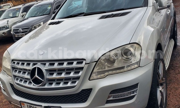 Buy Used Mercedes‒Benz M–Class Silver Car in Kampala in Uganda Buy Used Mercedes‒Benz M–Class Silver Car in Kampala in Uganda