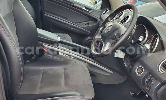 Buy Used Mercedes‒Benz M–Class Silver Car in Kampala in Uganda Buy Used Mercedes‒Benz M–Class Silver Car in Kampala in Uganda