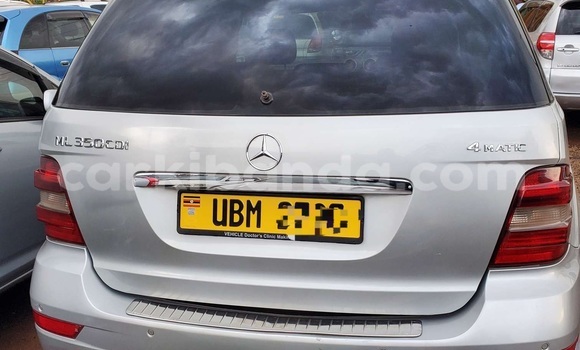 Buy Used Mercedes‒Benz M–Class Silver Car in Kampala in Uganda Buy Used Mercedes‒Benz M–Class Silver Car in Kampala in Uganda