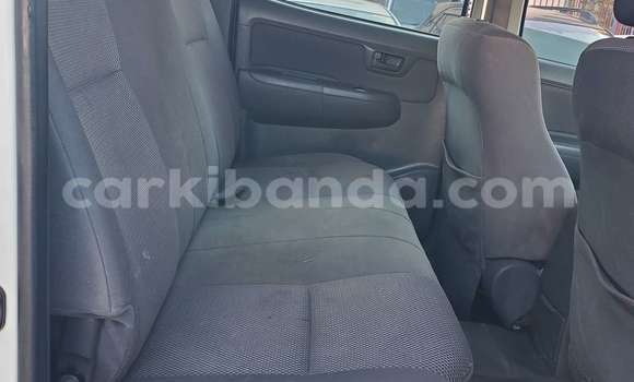 Buy Used Toyota Hiluxe VIGO White Car in Kampala in Uganda Buy Used Toyota Hiluxe VIGO White Car in Kampala in Uganda
