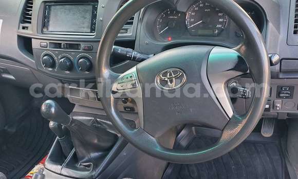 Buy Used Toyota Hiluxe VIGO White Car in Kampala in Uganda Buy Used Toyota Hiluxe VIGO White Car in Kampala in Uganda