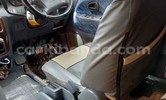 Acheter Occasion Voiture Toyota Alphard Autre à Kampala, Ouganda Acheter Occasion Voiture Toyota Alphard Autre à Kampala, Ouganda