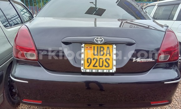 Nunua Ilio tumika Toyota Verossa Nyingine Gari ndani ya Kampala nchini Uganda Nunua Ilio tumika Toyota Verossa Nyingine Gari ndani ya Kampala nchini Uganda