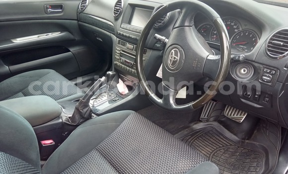 Nunua Ilio tumika Toyota Verossa Nyingine Gari ndani ya Kampala nchini Uganda Nunua Ilio tumika Toyota Verossa Nyingine Gari ndani ya Kampala nchini Uganda