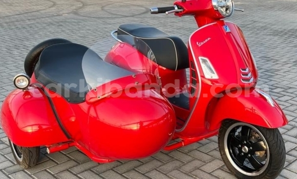 Buy Used Vespa GTS Red Bike in Kampala in Uganda Buy Used Vespa GTS Red Bike in Kampala in Uganda
