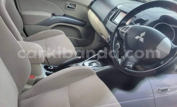 Gura Yakoze Mitsubishi Outlander Other Imodoka i Kampala mu Uganda