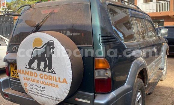 Gura Yakoze Toyota Land Cruiser Other Imodoka i Kampala mu Uganda