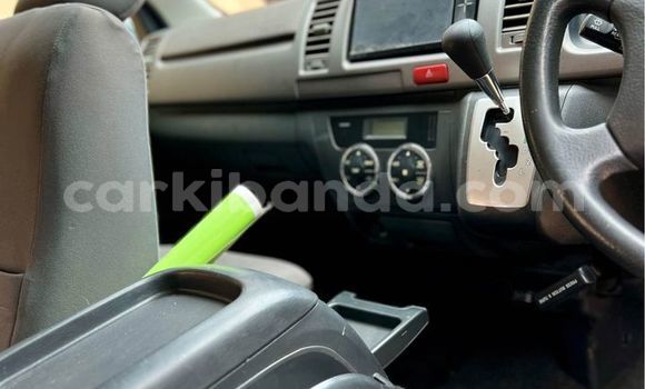 Acheter Occasion Voiture Toyota Hiace Autre à Kampala, Ouganda Acheter Occasion Voiture Toyota Hiace Autre à Kampala, Ouganda