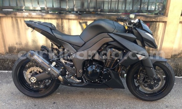 Gura Yakoze Kawasaki Z 1000 Black Bike i Kampala mu Uganda Gura Yakoze Kawasaki Z 1000 Black Bike i Kampala mu Uganda