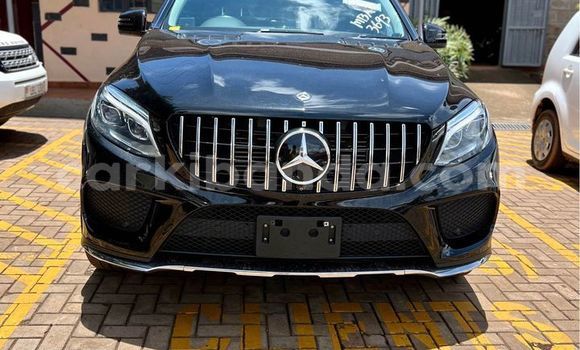 Acheter Occasion Voiture Mercedes-Benz GLC 250D Noir à Kampala, Ouganda Acheter Occasion Voiture Mercedes-Benz GLC 250D Noir à Kampala, Ouganda