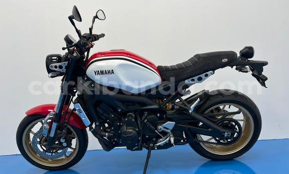 Buy Used Yamaha XSR Red Bike in Kampala in Uganda
