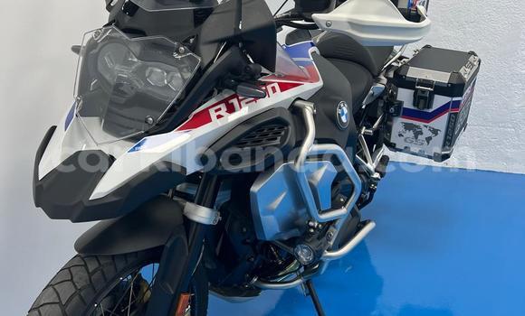 Buy Used BMW GS Beige Bike in Kampala in Uganda Buy Used BMW GS Beige Bike in Kampala in Uganda