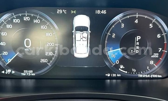 Gura Yakoze Volvo 140 Series Black Imodoka i Bombo mu Central Gura Yakoze Volvo 140 Series Black Imodoka i Bombo mu Central