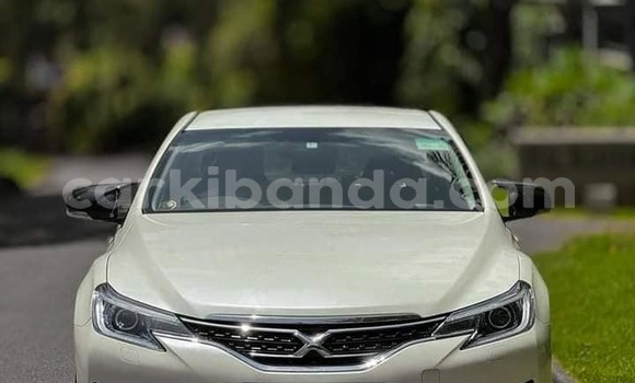 Buy Used Toyota Corolla White Car in Arua in Uganda Buy Used Toyota Corolla White Car in Arua in Uganda