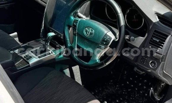 Buy Used Toyota Corolla White Car in Arua in Uganda Buy Used Toyota Corolla White Car in Arua in Uganda