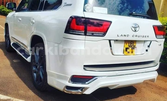 Buy Used Toyota Land Cruiser White Car in Arua in Uganda Buy Used Toyota Land Cruiser White Car in Arua in Uganda