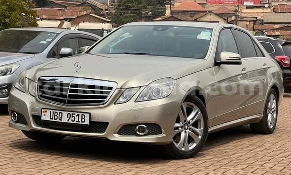 Buy Used Mercedes‒Benz E–Class Other Car in Arua in Uganda Buy Used Mercedes‒Benz E–Class Other Car in Arua in Uganda