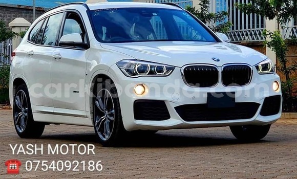 Gura Yakoze BMW X1 White Imodoka i Bombo mu Central Gura Yakoze BMW X1 White Imodoka i Bombo mu Central