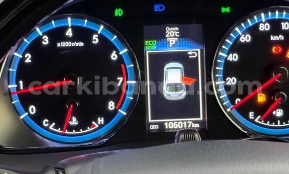 Buy Used Toyota Harrier Black Car in Bombo in Central Buy Used Toyota Harrier Black Car in Bombo in Central