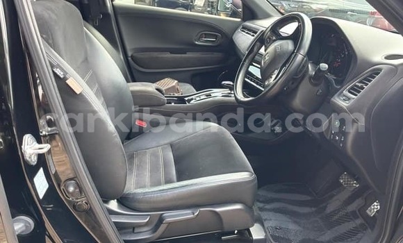 Buy Used Honda Vezel Black Car in Bombo in Central Buy Used Honda Vezel Black Car in Bombo in Central