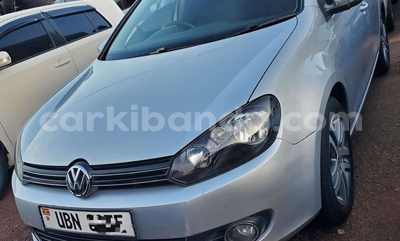 Nunua Ilio tumika Volkswagen Golf Nyingine Gari ndani ya Arua nchini Uganda