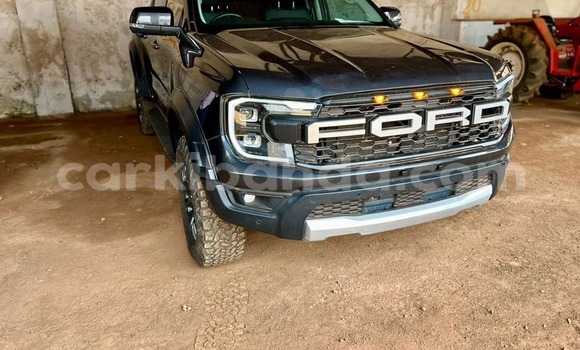 Gura Yakoze Ford Ranger Black Imodoka i Bugembe mu Eastern Gura Yakoze Ford Ranger Black Imodoka i Bugembe mu Eastern