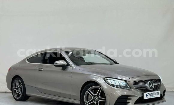 Nunua Ilio tumika Mercedes-Benz C-Classe Nyingine Gari ndani ya Kabale nchini Uganda