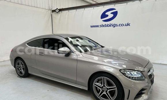 Gura Yakoze Mercedes-Benz C-Classe Other Imodoka i Kabale mu Uganda Gura Yakoze Mercedes-Benz C-Classe Other Imodoka i Kabale mu Uganda