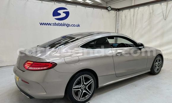 Gura Yakoze Mercedes-Benz C-Classe Other Imodoka i Kabale mu Uganda Gura Yakoze Mercedes-Benz C-Classe Other Imodoka i Kabale mu Uganda