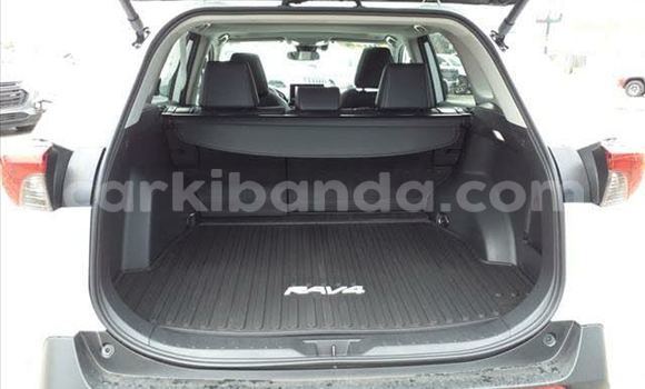 Gura Yakoze Toyota RAV4 Other Imodoka i Kampala mu Uganda Gura Yakoze Toyota RAV4 Other Imodoka i Kampala mu Uganda