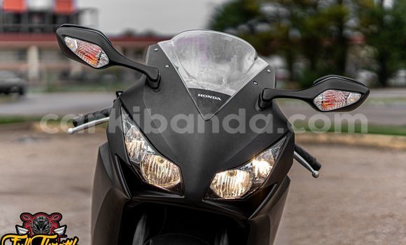 Buy Used Honda CBR Black Bike in Bombo in Central