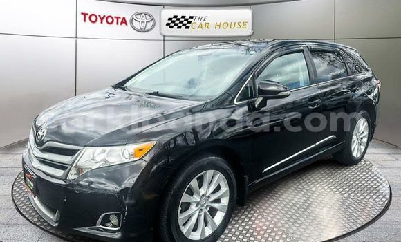 Gura Yakoze Toyota Venza Black Imodoka i Bugembe mu Eastern Gura Yakoze Toyota Venza Black Imodoka i Bugembe mu Eastern