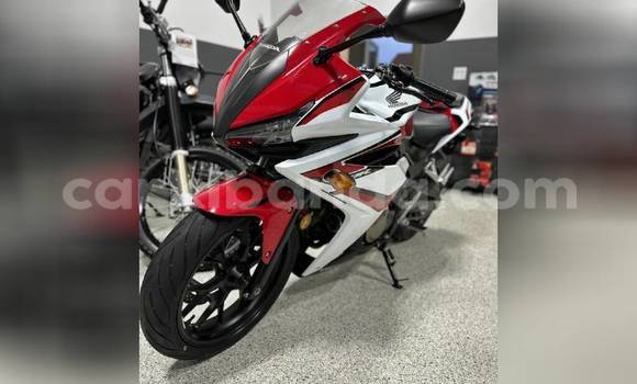 Gura Yakoze Honda CBR Other Bike i Bugiri mu Eastern Gura Yakoze Honda CBR Other Bike i Bugiri mu Eastern