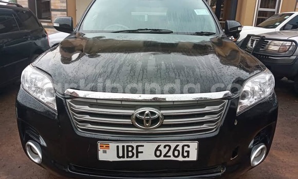 Gura Yakoze Toyota Vanguard Other Imodoka i Kampala mu Uganda Gura Yakoze Toyota Vanguard Other Imodoka i Kampala mu Uganda