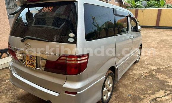 Gura Yakoze Toyota Alphard Other Imodoka i Kampala mu Uganda Gura Yakoze Toyota Alphard Other Imodoka i Kampala mu Uganda