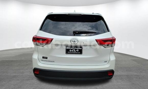 Gura Yakoze Toyota Highlander Other Imodoka i Bombo mu Central Gura Yakoze Toyota Highlander Other Imodoka i Bombo mu Central