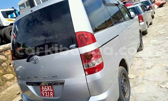 Buy Used Toyota Noah Silver Car in Kampala in Uganda Buy Used Toyota Noah Silver Car in Kampala in Uganda