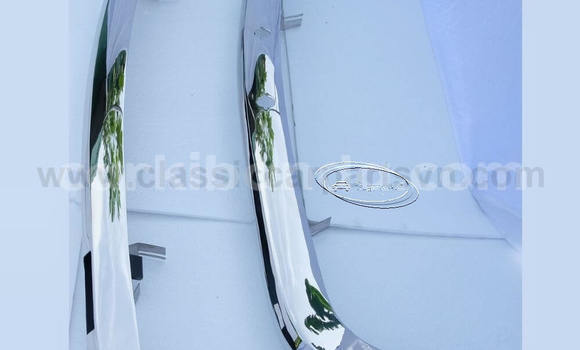 Acheter Lancia Flavia bumpers à Amudat, Nord Acheter Lancia Flavia bumpers à Amudat, Nord