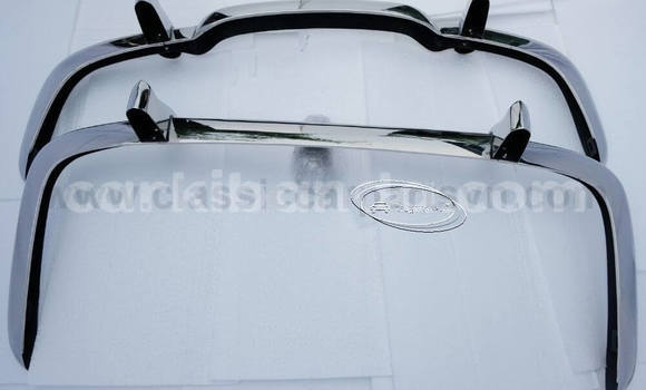 Acheter Renault bumpers à Bombo, Central Acheter Renault bumpers à Bombo, Central