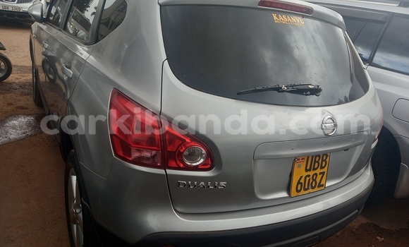 Gura Yakoze Nissan Dualis Other Imodoka i Kampala mu Uganda Gura Yakoze Nissan Dualis Other Imodoka i Kampala mu Uganda