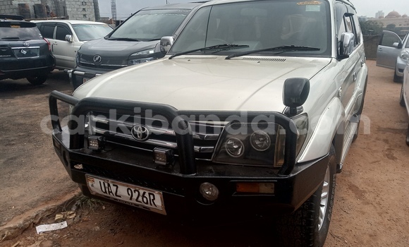 Buy Used Toyota Prado Silver Car in Kampala in Uganda Buy Used Toyota Prado Silver Car in Kampala in Uganda