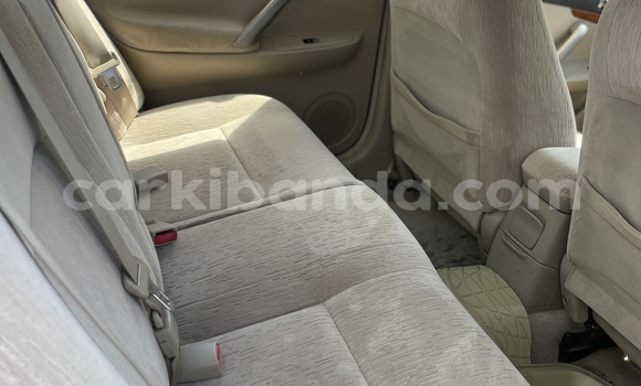 Acheter Occasion Voiture Toyota Premio Gris à Kampala, Ouganda Acheter Occasion Voiture Toyota Premio Gris à Kampala, Ouganda