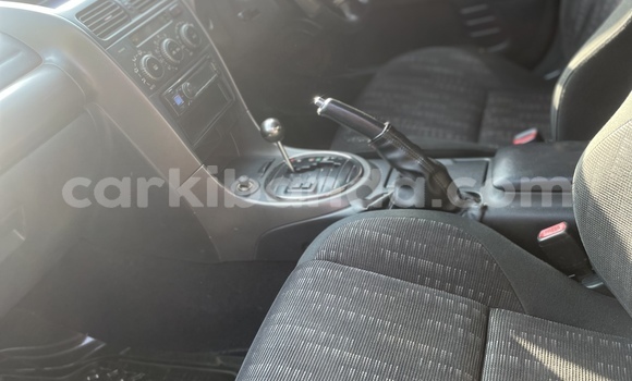 Acheter Occasion Voiture Toyota Altezza Gris à Kampala, Ouganda Acheter Occasion Voiture Toyota Altezza Gris à Kampala, Ouganda