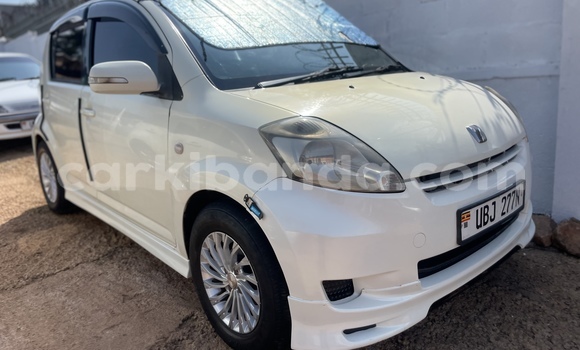 Acheter Occasion Voiture Toyota Passo Autre à Kampala, Ouganda Acheter Occasion Voiture Toyota Passo Autre à Kampala, Ouganda