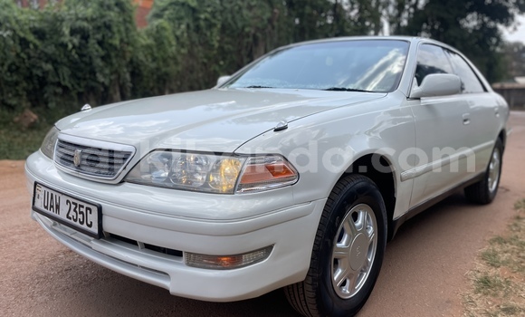 Buy Used Toyota Mark II White Car in Kampala in Uganda Buy Used Toyota Mark II White Car in Kampala in Uganda