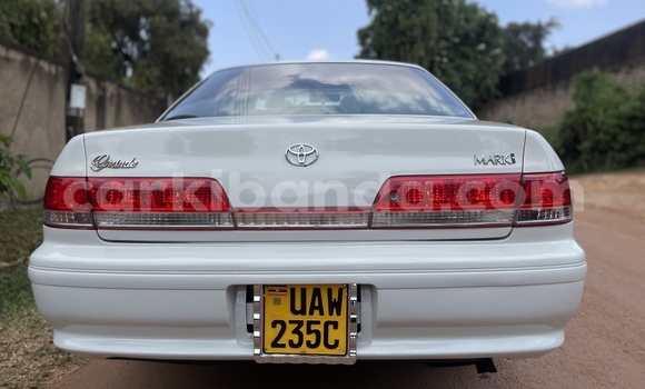 Buy Used Toyota Mark II White Car in Kampala in Uganda Buy Used Toyota Mark II White Car in Kampala in Uganda