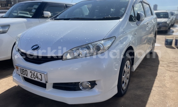 Buy Used Toyota Wish White Car in Kampala in Uganda Buy Used Toyota Wish White Car in Kampala in Uganda